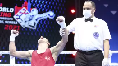 19 yaşındaki milli boksör Kerem Özmen finalde