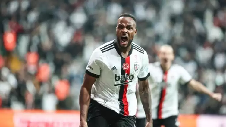 Büyük maçların golcüsü: Cyle Larin