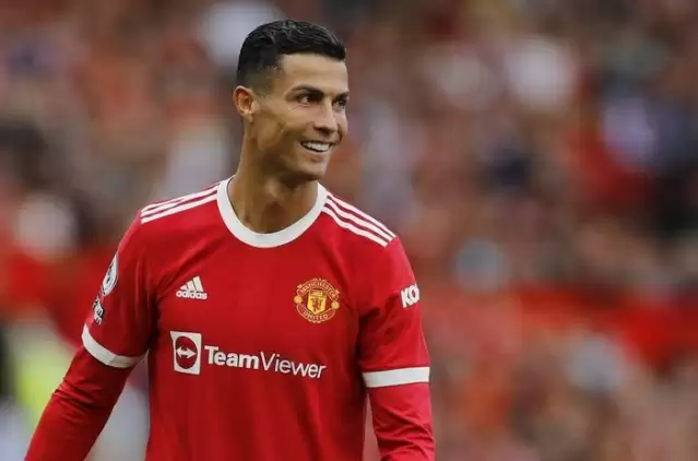 Ronaldo'dan Manchester United'ı şok eden şart!