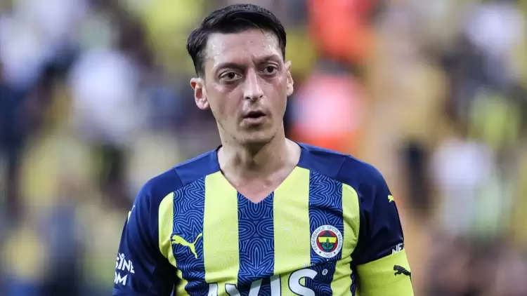 Fenerbahçe'de Mesut Özil şoku!