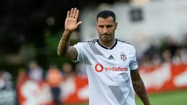 Beşiktaş taraftarından Quaresma tezahüratları