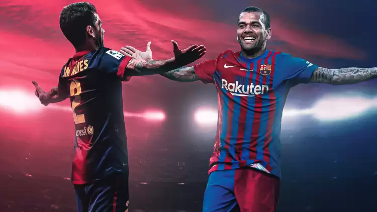 Dani Alves yeniden Barcelona'da