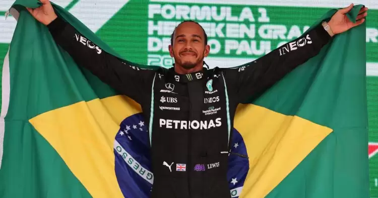 Hamilton'un Brezilya destanı... Geçmediği pilot kalmadı 