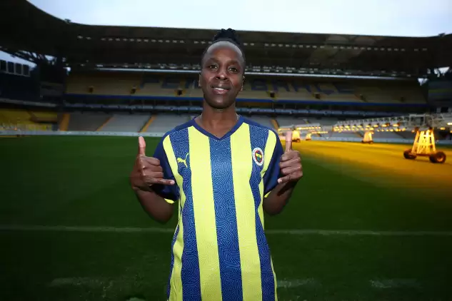 Fenerbahçe Kadın Futbol Takımı Kennya Cordner'ı transfer etti