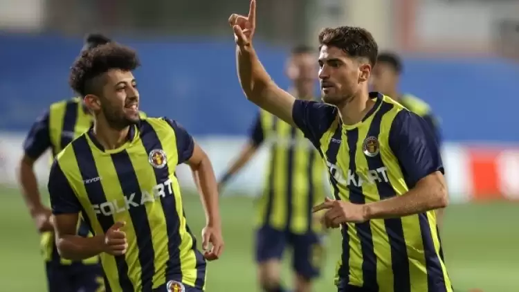 Menemensporlu Ahmet Sagat'ın hedefi Süper Lig