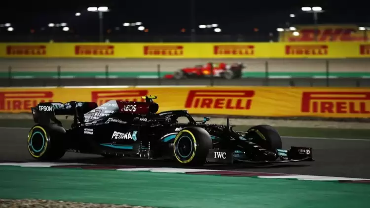 Katar GP'de son antrenman turuna Mercedes damgasını vurdu