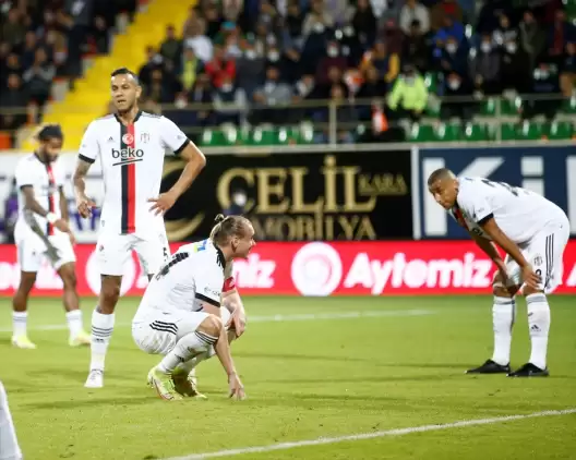 Beşiktaş, Antalyaspor deplasmanı dışında kazanamadı