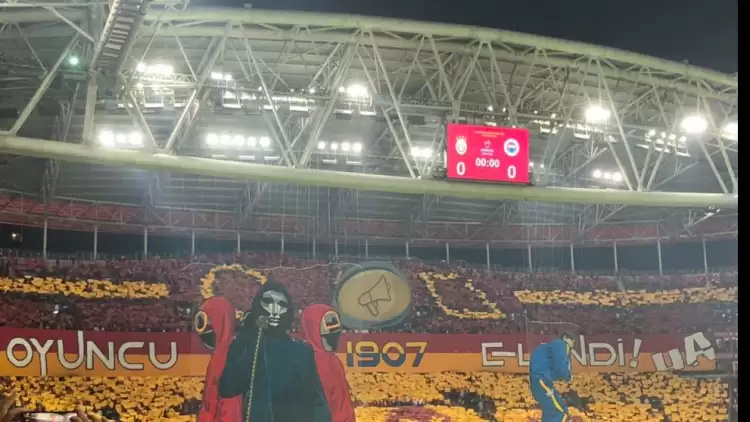 Galatasaray Fenerbahçe derbi maçın spikeri Özkan Öztürk oldu