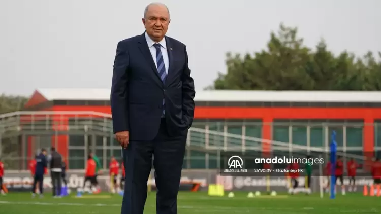 Gaziantep FK Başkanı Akınal'dan hakem Suat Arslanboğa'ya sert sözler
