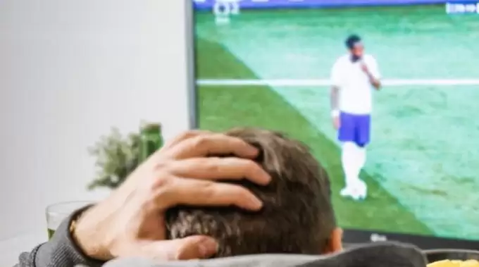 Korsan maç yayınına yeni önlem! 10 dakikada...