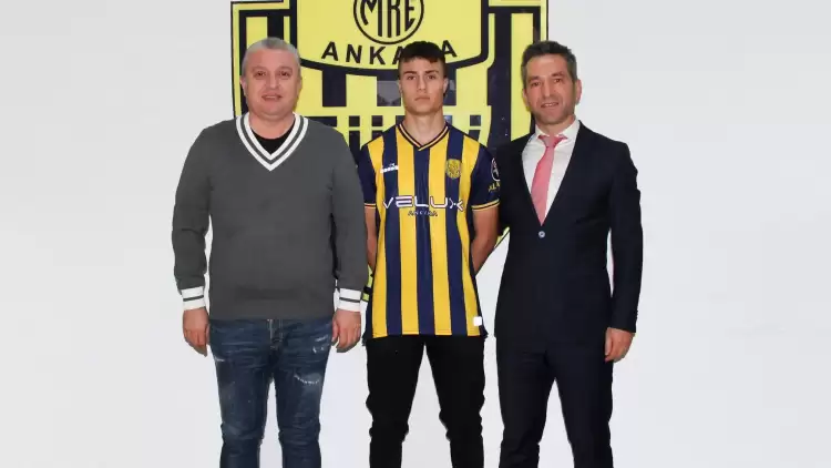 Transfer | MKE Ankaragücü, Arda Kumru ile profesyonel sözleşme imzaladı