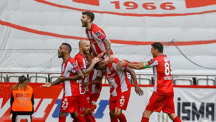 Antalyaspor-Alanyaspor maç sonucu: 3-0