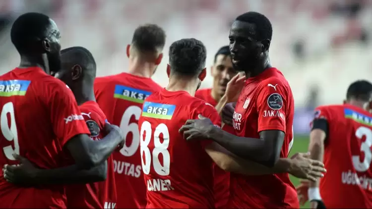 Sivasspor -Hatayspor : 4-0 Maç Sonucu Özet