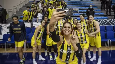 Fenerbahçe, Dynamo Kursk'u ezdi geçti!