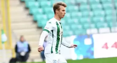 Sözleşmesini feshetti! F.Bahçe ve G.Saray istiyordu... 