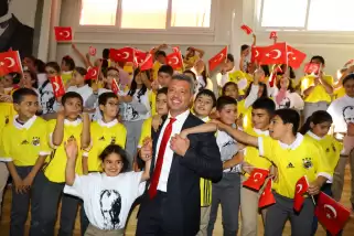 Yılın iş insanı ödülü Sadettin Saran'a