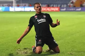 Beşiktaş'ta flaş hamle! Can Bozdoğan...