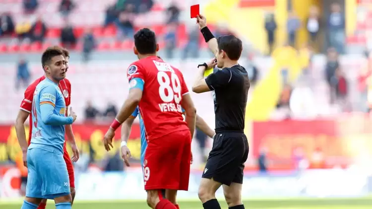 Kayserispor'da Kırmızı kart gören Kolovetsios, Beşiktaş maçında yok