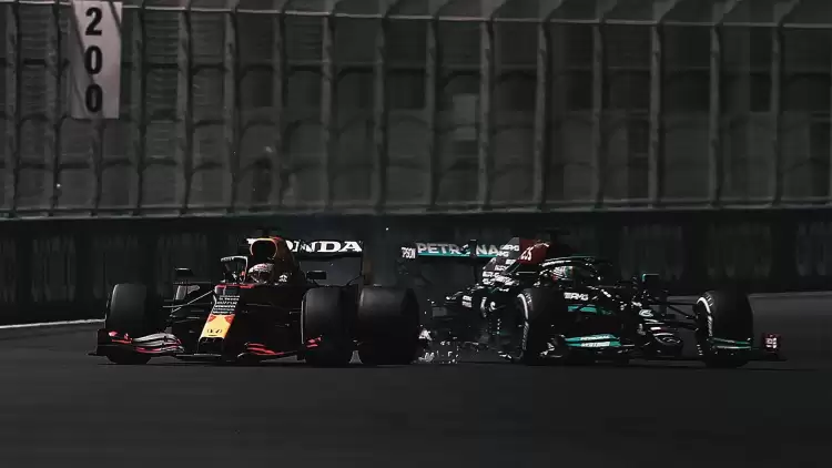 Suudi Arabistan GP Sonuçları: Hamilton kazandı, Verstappen ikinci