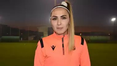 Özlem Önder: "Trabzonspor'la play-off'lara kalmak istiyorum"