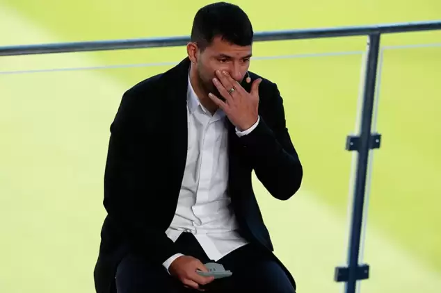 Sergio Agüero, 33 yaşında futbolu bıraktığını açıkladı