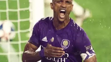 Nani ile Felipe Melo takım arkadaşı olabilir!