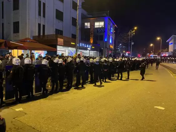 Kadıköy'de istifa sesleri