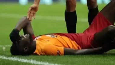 Galatasaray'da Mbaye Diagne sahalara ne zaman dönecek? Kendisi açıkladı!