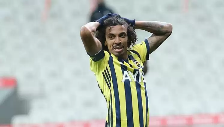 Fenerbahçe'de Luiz Gustavo İle Yollar Ayrılıyor