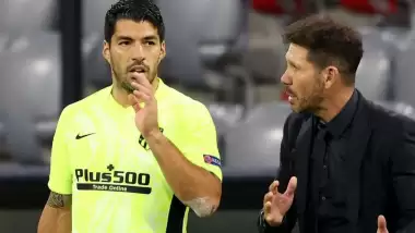 Suarez'ten kendisini oyundan alan hocasına olay sözler! Kameraya yakalandı...