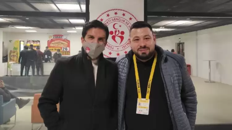  Kenan Koçak Adana Demirspor - Galatasaray maçı için tribünde 