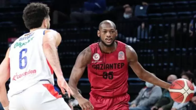 Gaziantep’ten Anadolu Efes’e evinde kötü sürpriz