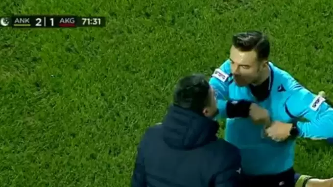 Hakemin sarı kart gösterdiği sağlık görevlisi Ajansspor'a konuştu!