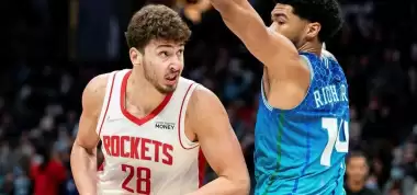 Charlotte Hornets, Alperen Şengünlü Houston Rockets'ı mağlup etti