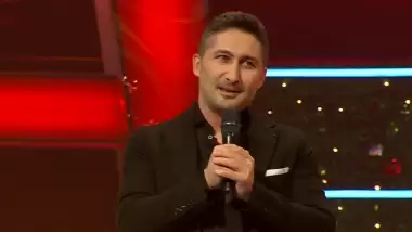 Sabri Sarıoğlu O Ses Türkiye'yi 'Bahçe duvarından aştım'la salladı!