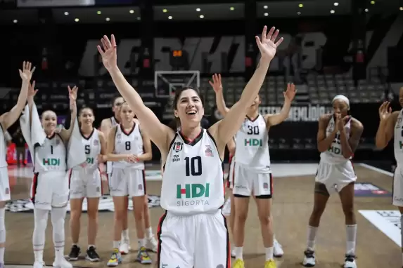 Beşiktaş HDI Sigorta, sahasında Antalya'yı devirdi