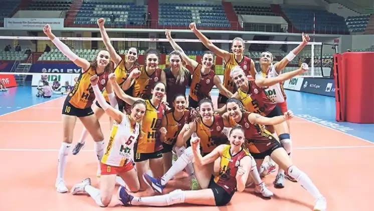 Galatasaray Kadın Voleybol Takımı'nda 6 Kovid-19 vakası