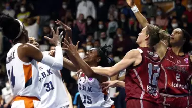 Çukurova Basketbol Avrupa'da adını son 16'ya yazdırdı