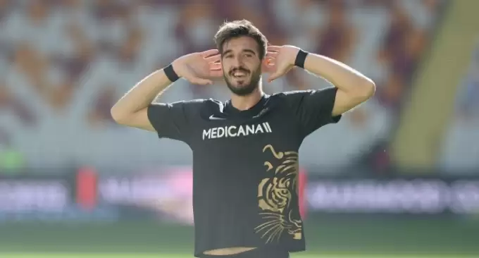 Rizespor'dan forvete transfer! Hamzaoğlu ile yeniden buluştu...