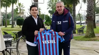 A Milli Futbol Takımı Yardımcı Antrenörü Kenan Koçak'tan Abdullah Avcı'ya ziyaret