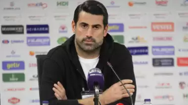 Volkan Demirel, 17 günde sözlerini unuttu!