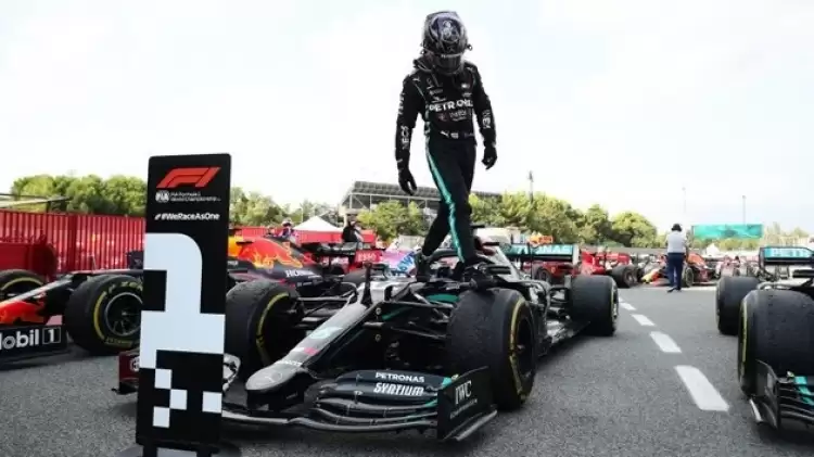 Formula 1 Haberleri | Lewis Hamilton emeklilik kararını rafa kaldırmadı