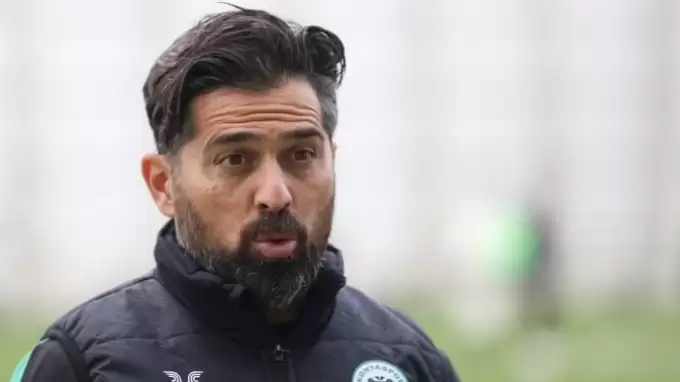 İlhan Palut, Sivasspor'dan hangi oyuncuya hakaret etti? Gazeteci açıkladı...