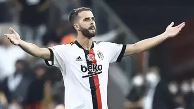 Pjanic, çalıştığı en iyi teknik adamı açıkladı! "Beni daha iyi bir oyuncu yaptı"