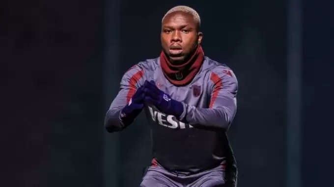 Trabzonspor'da Jean Kouassi krizi! '15' sorunu aşılamıyor