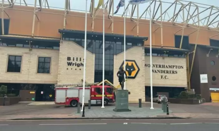 Wolverhampton Wanderers'ın stadında yangın çıktı