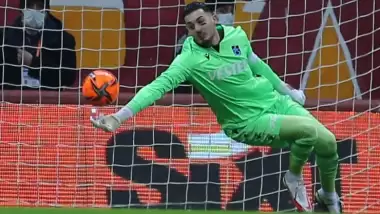 Galatasaray maçının yıldızı Uğurcan Çakır, Avrupa'nın zirvesine yerleşti