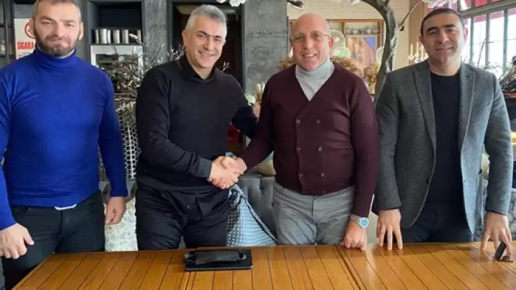 Kocaelispor'un yeni teknik direktörü Mehmet Altıparmak oldu