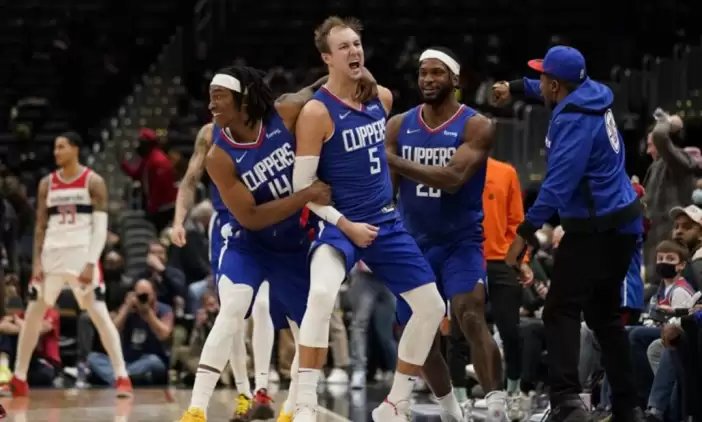 Clippers'tan Wizard karşısında tarihi geri dönüş! 9 saniyede 7 sayı attı ve...