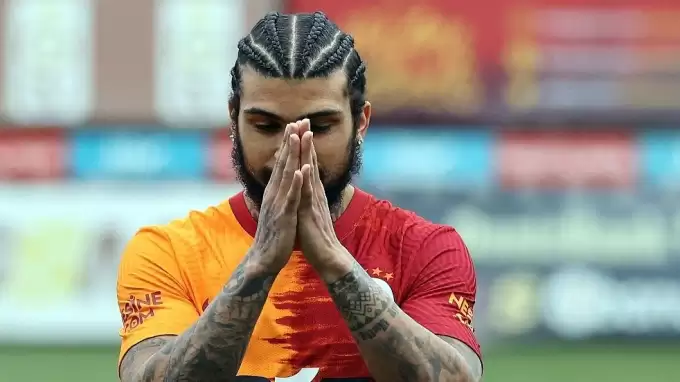 Galatasaray'da ayrılık! Kulüp açıkladı...